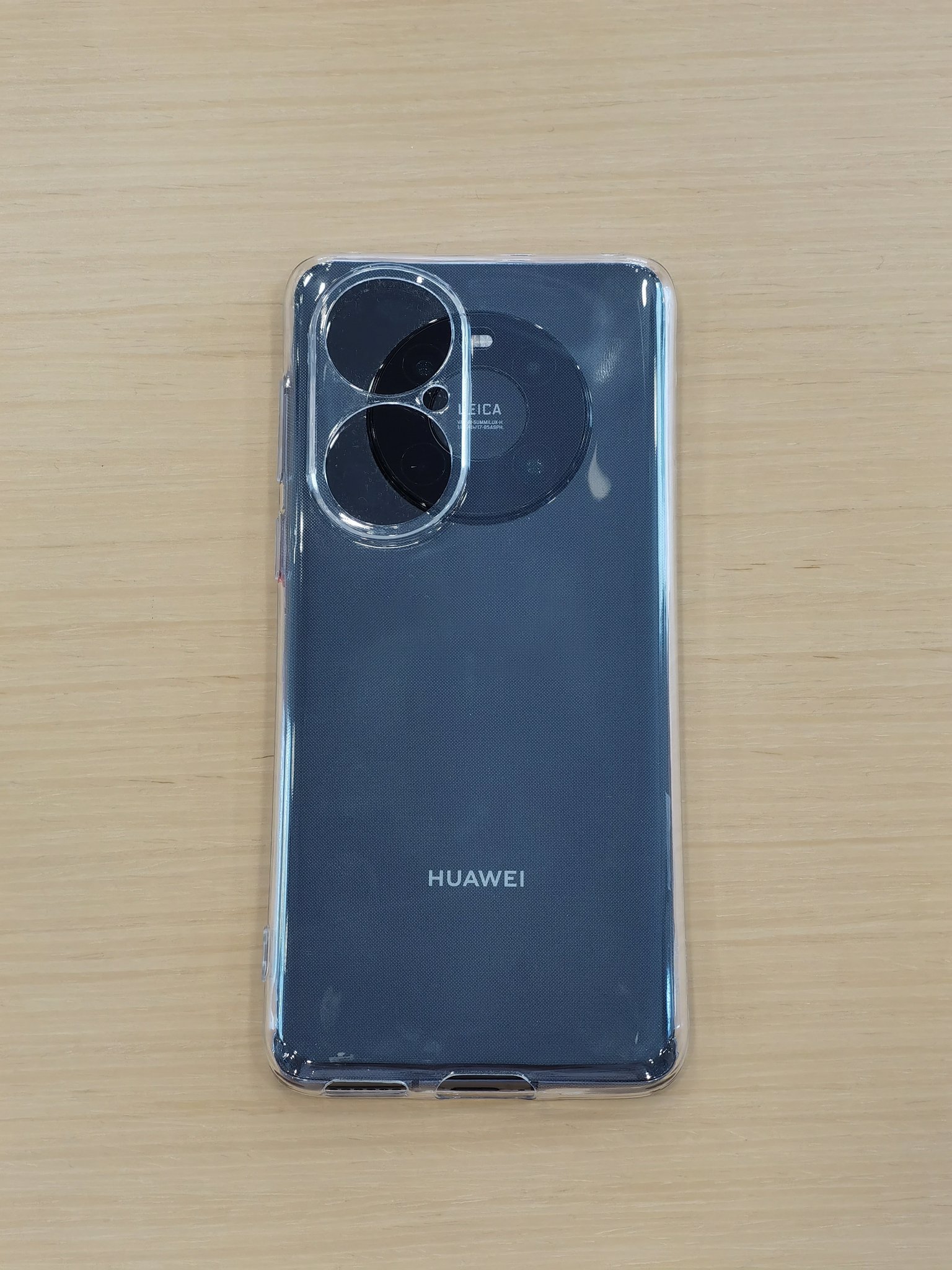 Comparison of Huawei P50 and Huawei P50 Pro case with Huawei P40, Huawei Mate 40 and Huawei P40 Pro