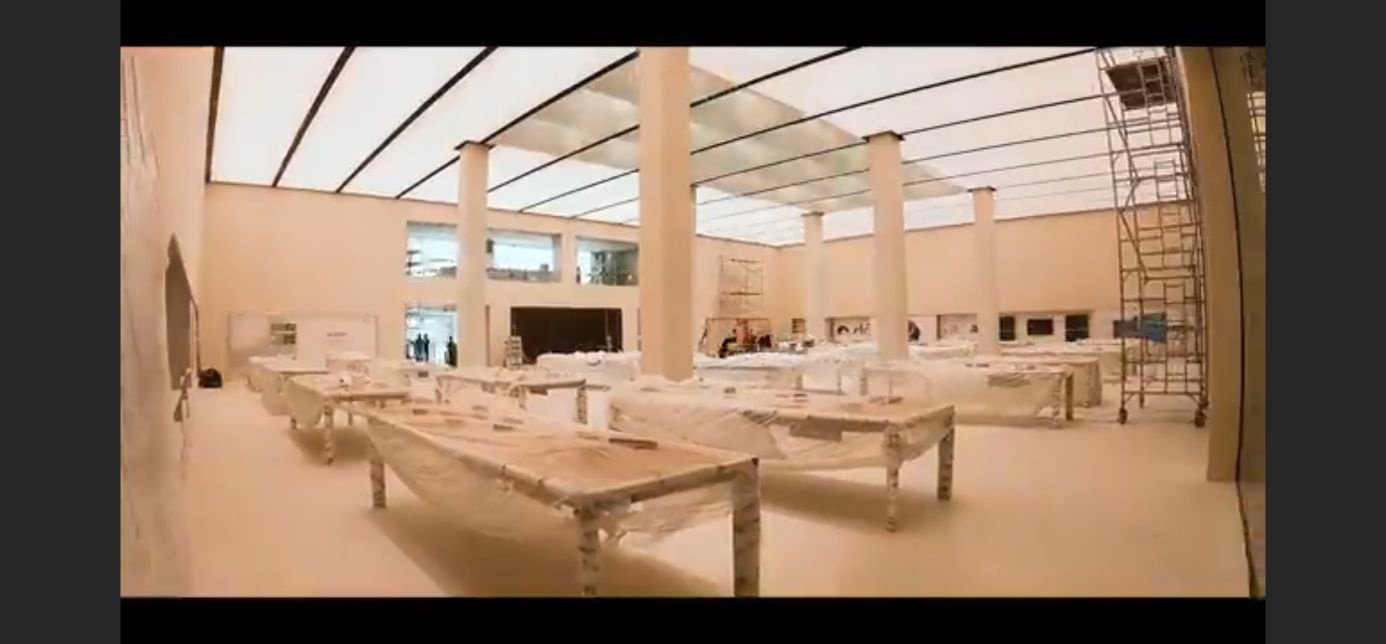 Huawei opens its largest overseas flagship store