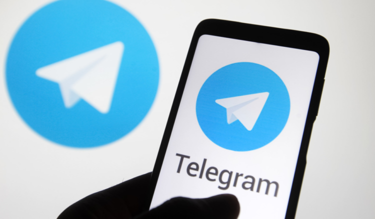 Check these top Social Apps to connect with others