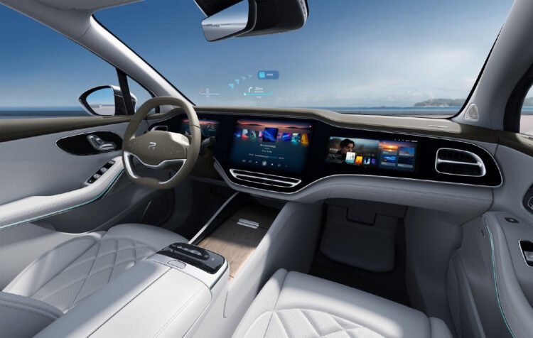 Feifan R7 SUV launched with Huawei AR-HUD, starting at 205,900 yuan
