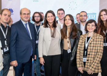 Huawei held the 2nd European Talent Summit
